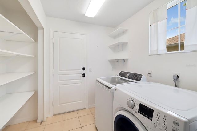 4346 BRECKENRIDGE WAY 5, Sarasota, FL 34235