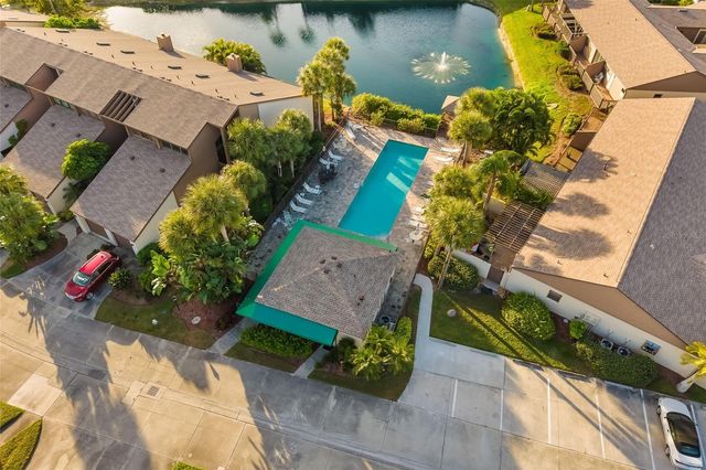 4346 BRECKENRIDGE WAY 5, Sarasota, FL 34235