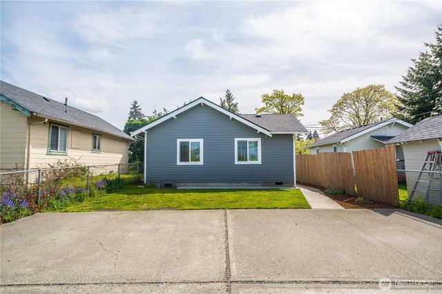 407 E Wright Ave, Tacoma, WA 98404