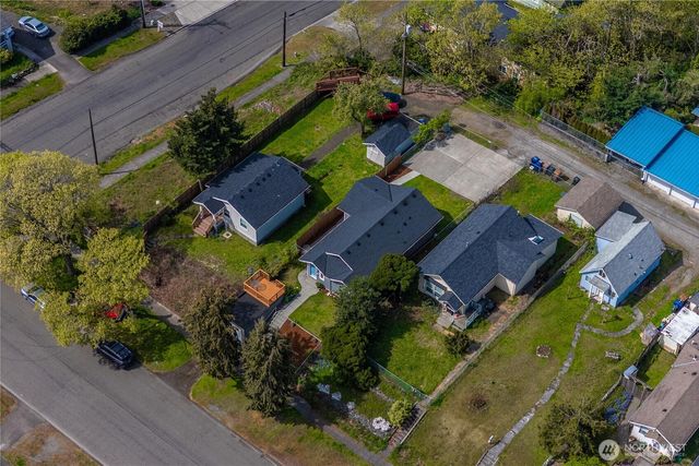 407 E Wright Ave, Tacoma, WA 98404