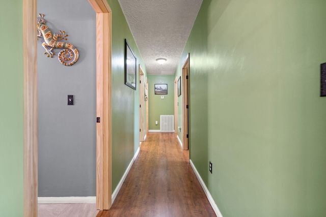 1260 Old Way Road, London, KY 40741