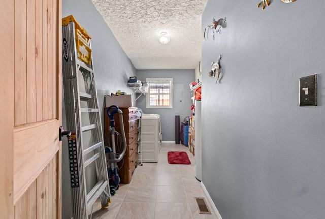 1260 Old Way Road, London, KY 40741