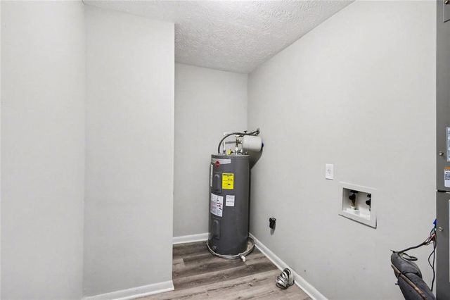 2280 Chestnut Log Loop, Lithia Springs, GA 30122