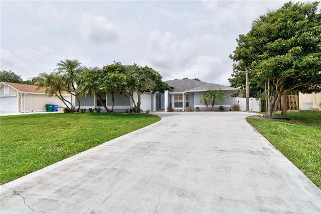 1481 Abbott Lane, Sebastian, FL 32958