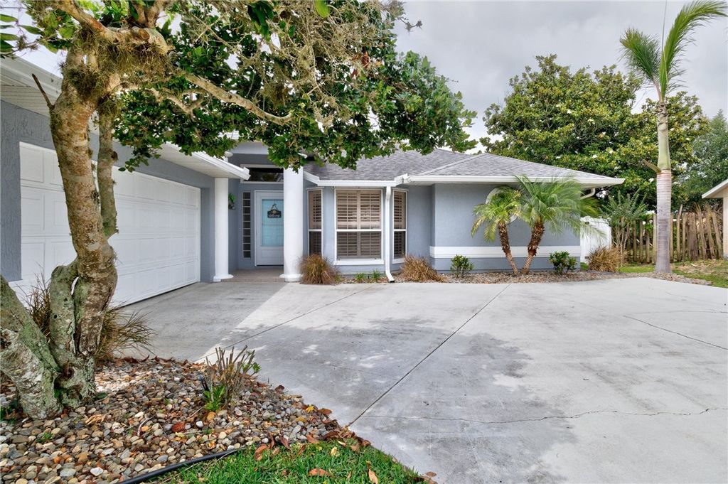 1481 Abbott Lane, Sebastian, FL 32958