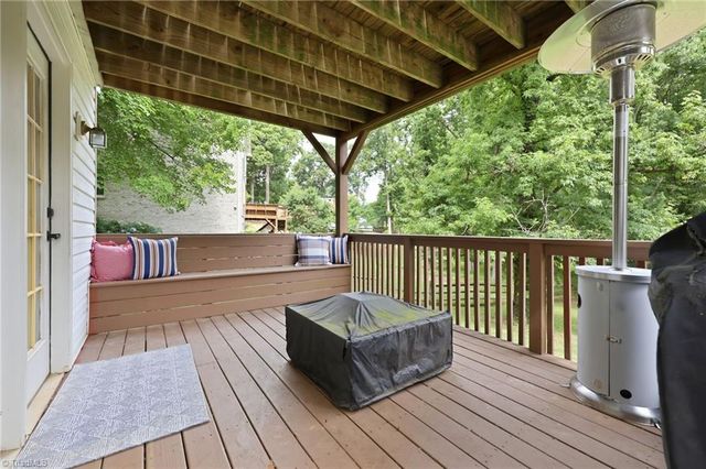 6972 Bridgewood Road, Clemmons, NC 27012