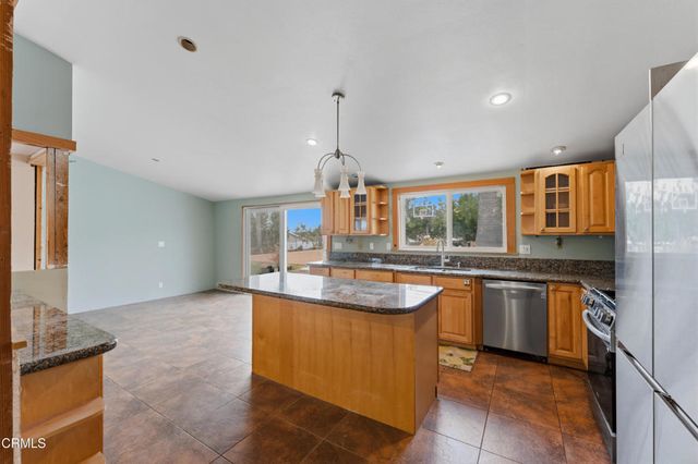 1455 Calle Morera, Thousand Oaks, CA 91360