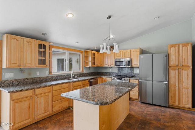 1455 Calle Morera, Thousand Oaks, CA 91360