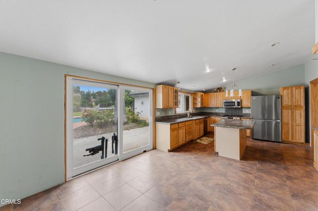 1455 Calle Morera, Thousand Oaks, CA 91360