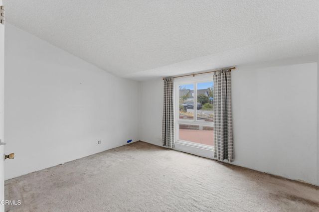 1455 Calle Morera, Thousand Oaks, CA 91360