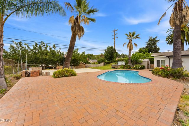 1455 Calle Morera, Thousand Oaks, CA 91360