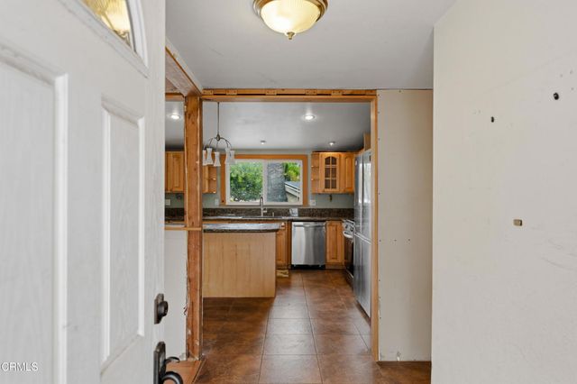 1455 Calle Morera, Thousand Oaks, CA 91360