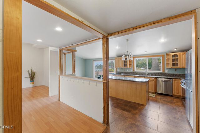 1455 Calle Morera, Thousand Oaks, CA 91360