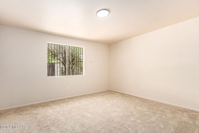 302 E Calle Arizona, Tucson, AZ 85705