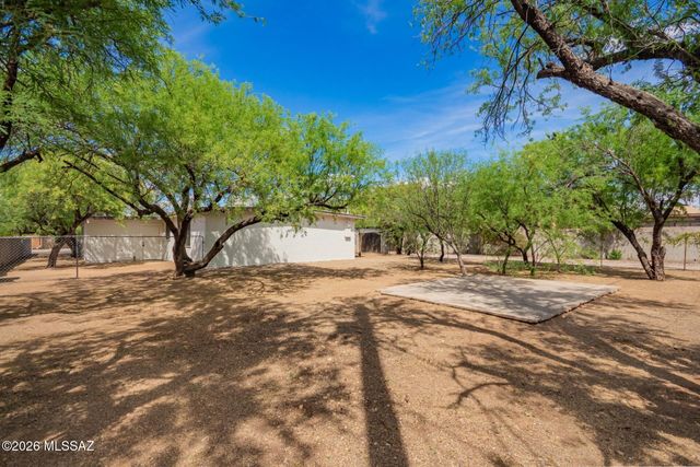 302 E Calle Arizona, Tucson, AZ 85705