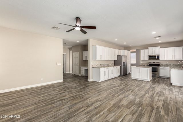 3550 W Magellan Drive, Anthem, AZ 85086