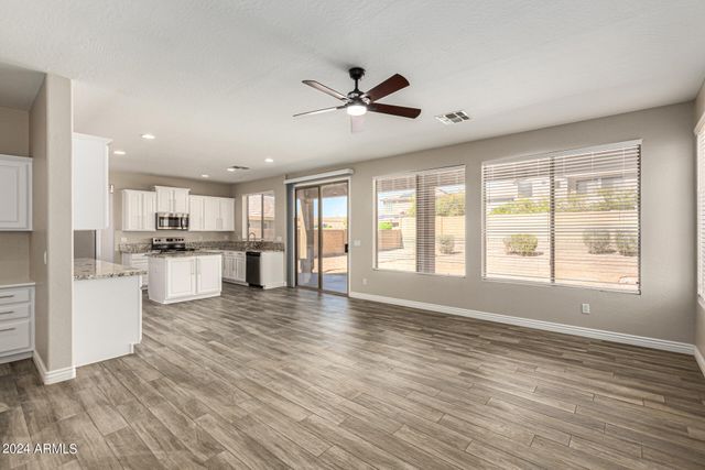 3550 W Magellan Drive, Anthem, AZ 85086