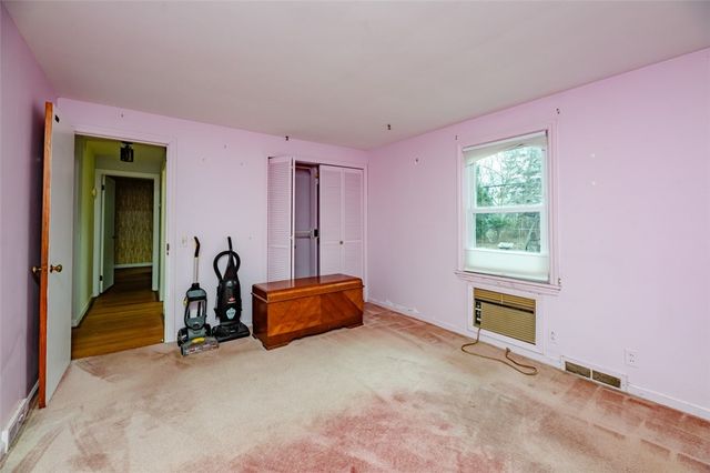 385 Pemberton Road, Irondequoit, NY 14622