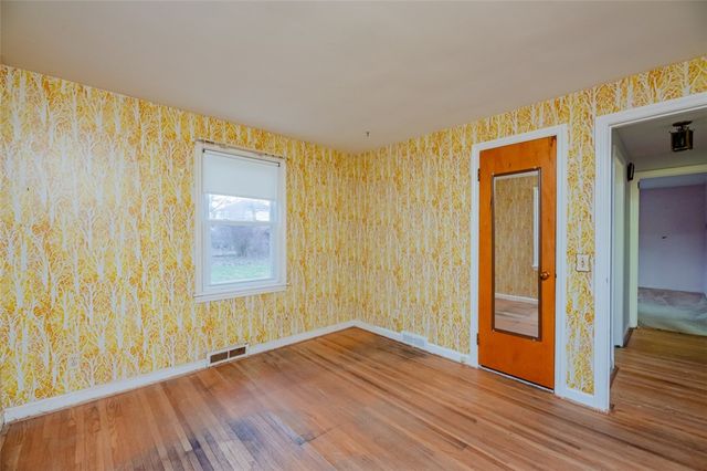 385 Pemberton Road, Irondequoit, NY 14622