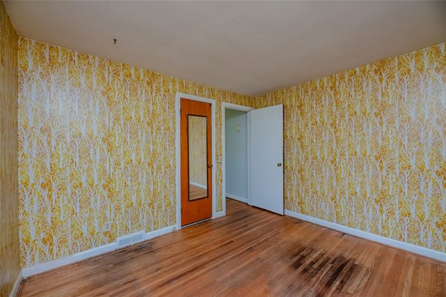 385 Pemberton Road, Irondequoit, NY 14622