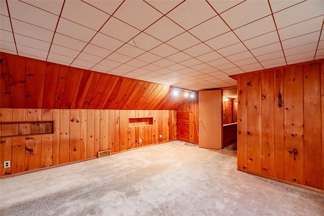 385 Pemberton Road, Irondequoit, NY 14622