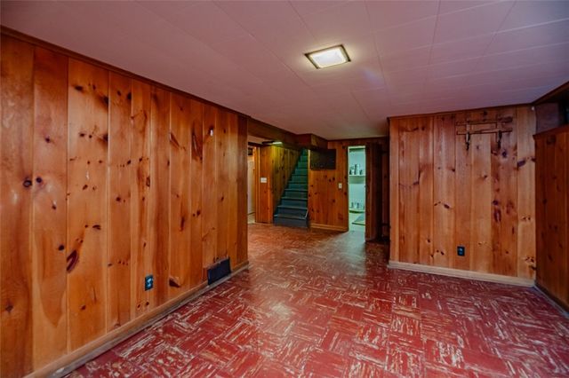 385 Pemberton Road, Irondequoit, NY 14622