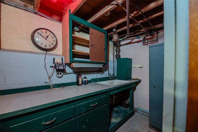 385 Pemberton Road, Irondequoit, NY 14622