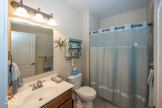 16543 Cava Drive, Fishers, IN 46037