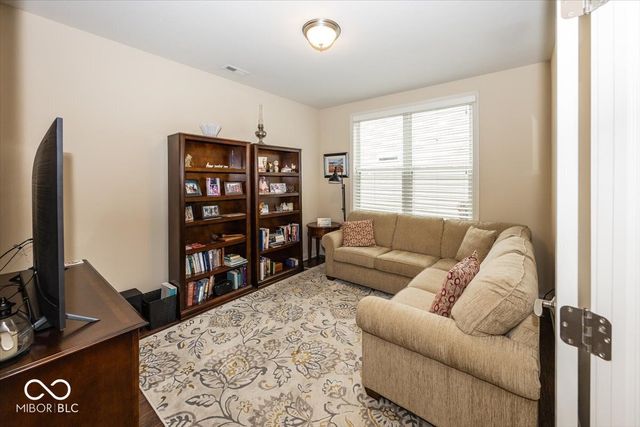 16543 Cava Drive, Fishers, IN 46037