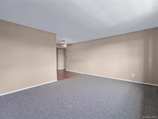 88-25 155th Avenue 6M, Howard Beach, NY 11414