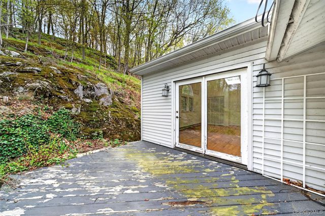 66 Edgemere Avenue, Greenwood Lake, NY 10925