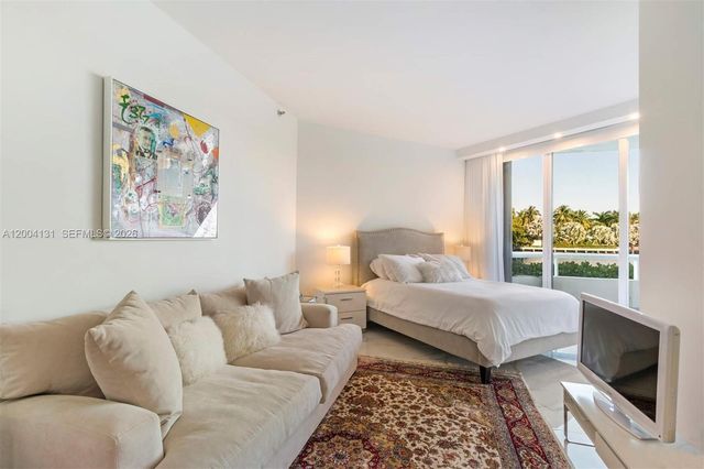 20191 E Country Club Dr TH7, Aventura, FL 33180