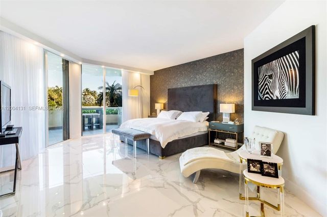 20191 E Country Club Dr TH7, Aventura, FL 33180