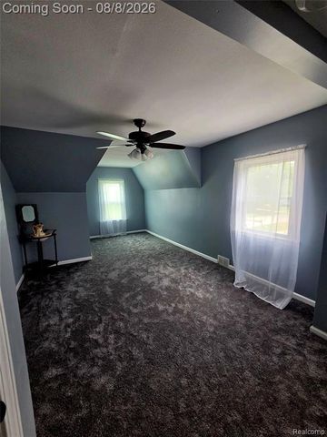 19805 Lexington, Redford, MI 48240