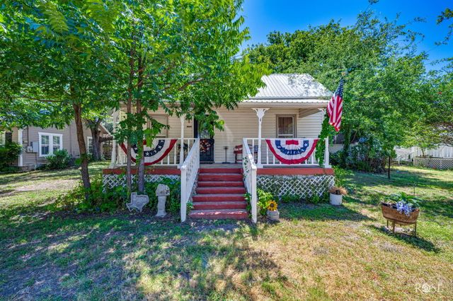 20100 Main Street, Christoval, TX 76935