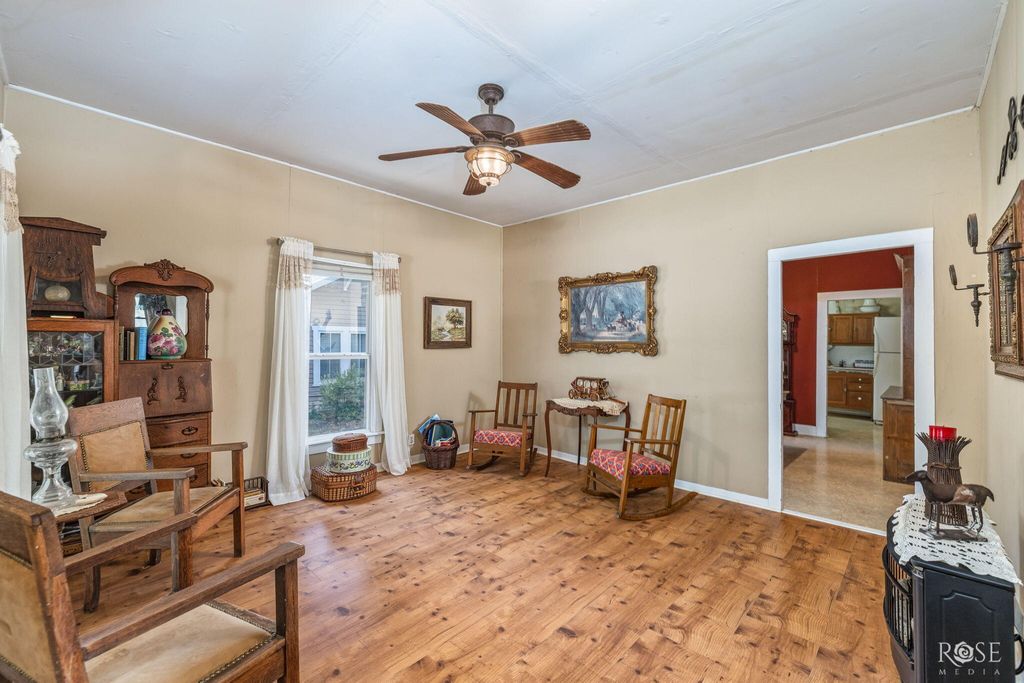Image 9 of property listing at 20100 Main Street, Christoval, TX 76935
