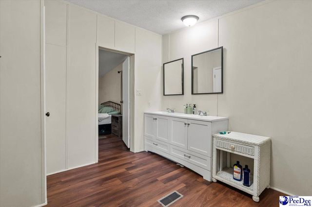 224 Blue Street, Darlington, SC 29532