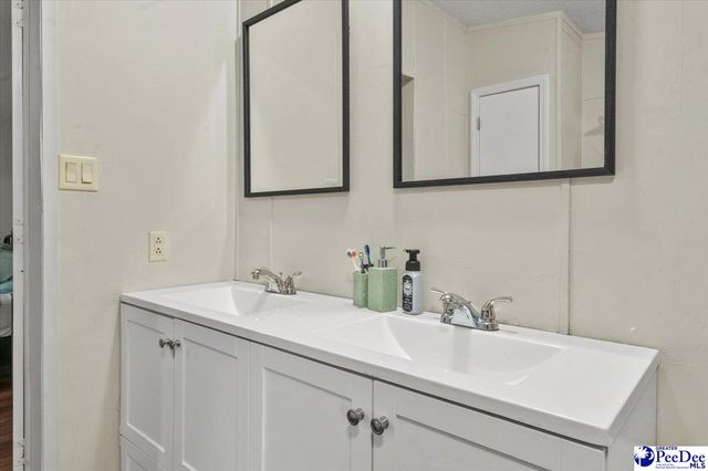 224 Blue Street, Darlington, SC 29532