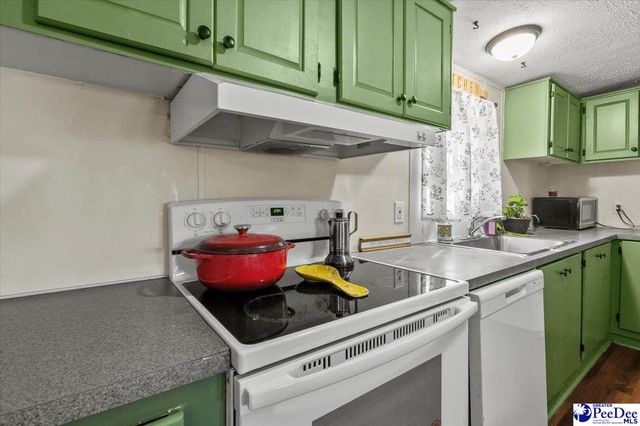 224 Blue Street, Darlington, SC 29532