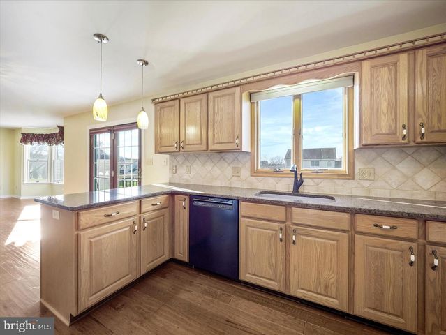 161 ZIRCON DR, Chambersburg, PA 17202