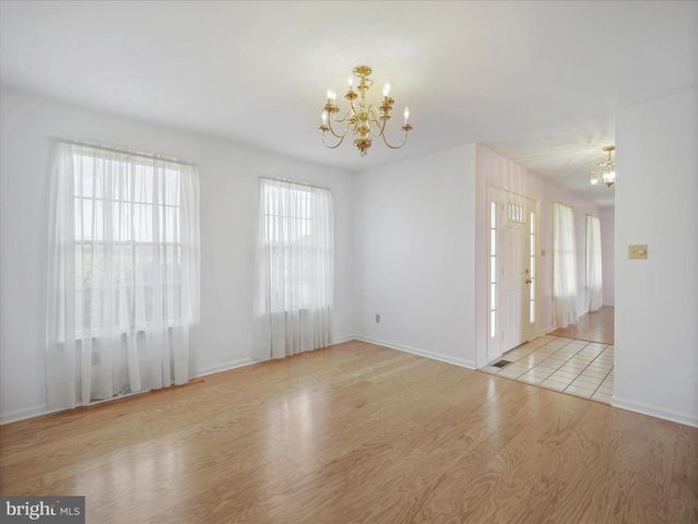 161 ZIRCON DR, Chambersburg, PA 17202