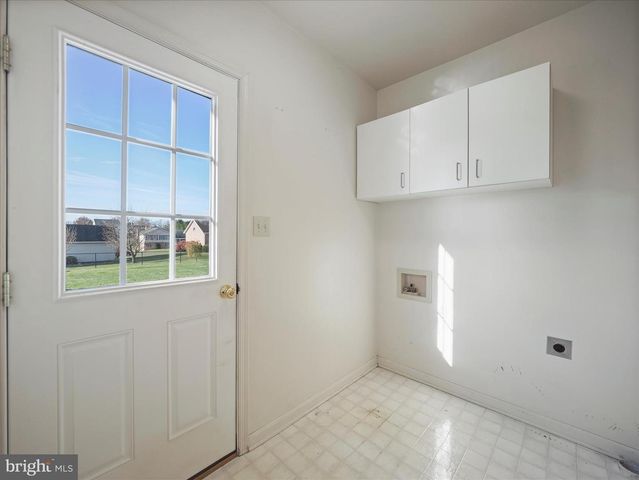 161 ZIRCON DR, Chambersburg, PA 17202