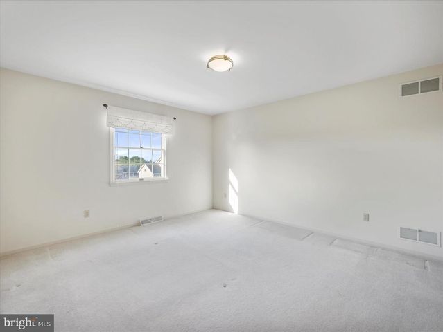 161 ZIRCON DR, Chambersburg, PA 17202