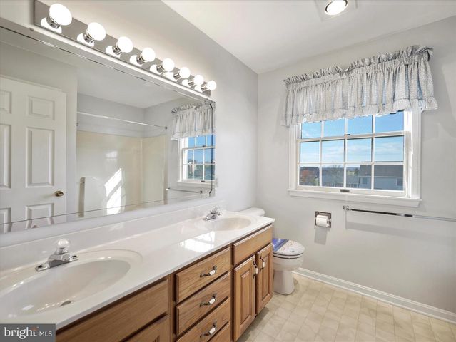 161 ZIRCON DR, Chambersburg, PA 17202