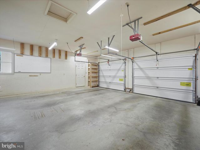 161 ZIRCON DR, Chambersburg, PA 17202