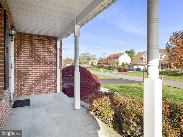 161 ZIRCON DR, Chambersburg, PA 17202