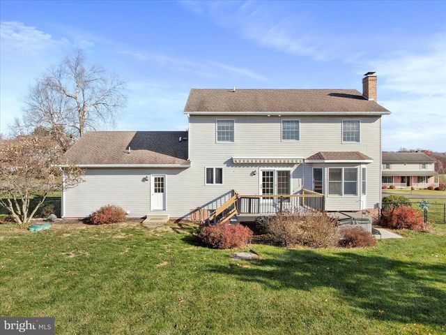 161 ZIRCON DR, Chambersburg, PA 17202