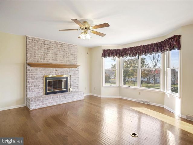 161 ZIRCON DR, Chambersburg, PA 17202