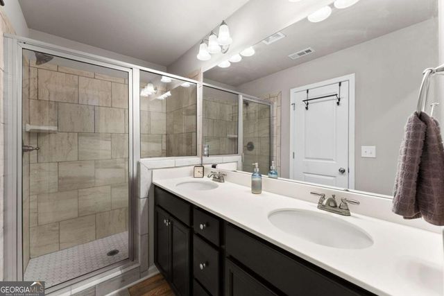 3709 Acorn Drive, Oakwood, GA 30566
