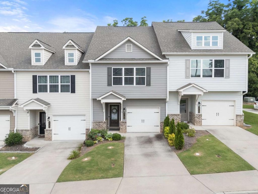 3709 Acorn Drive, Oakwood, GA 30566